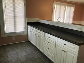 102 Ned Ln in Swansboro, NC - Building Photo - Building Photo