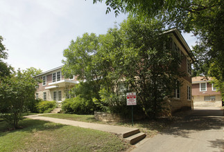 300 E 33rd St in Austin, TX - Building Photo - Building Photo