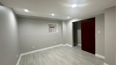 5848 N Whipple St, Unit G in Chicago, IL - Building Photo - Building Photo