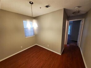 7474 Fair Oaks Ave in Dallas, TX - Building Photo - Building Photo