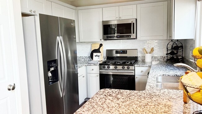 3852 Avensong Village Cir in Alpharetta, GA - Building Photo - Building Photo