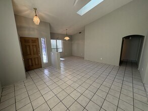 9798 Holden Pl in Tucson, AZ - Building Photo - Building Photo