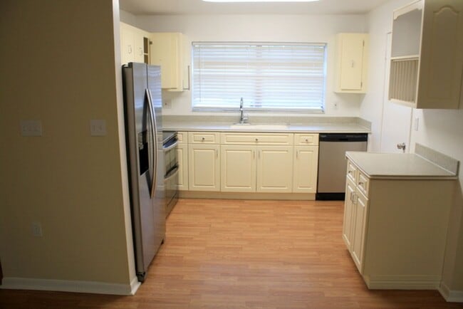 1709 Azalea Ct in Oldsmar, FL - Building Photo - Building Photo