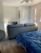 College Town Suites in Clemson, SC - Foto de edificio - Building Photo