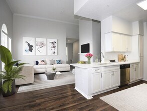 Avana Eldridge in Houston, TX - Building Photo - Building Photo