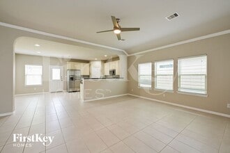 7215 Foxtail Mdw Ct in Humble, TX - Building Photo - Building Photo