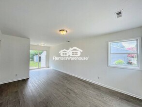 8116 Nathan Ave in Norfolk, VA - Building Photo - Building Photo