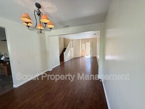 33386 Embassy Ave in Temecula, CA - Building Photo - Building Photo