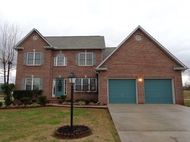 7525 Saddlebrooke Dr in Knoxville, TN - Building Photo