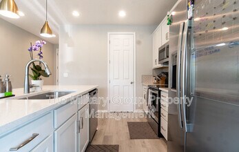9322 Scaup Way in Jacksonville, FL - Building Photo - Building Photo