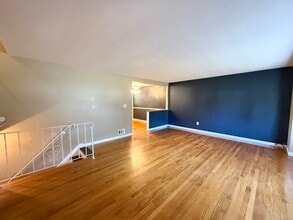 47 Beechwood Rd in West Hartford, CT - Building Photo - Building Photo