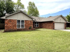5324 Eden Dr in Oklahoma City, OK - Building Photo - Building Photo