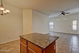 2725 E Mine Creek Rd-Unit -1196 in Phoenix, AZ - Building Photo - Building Photo