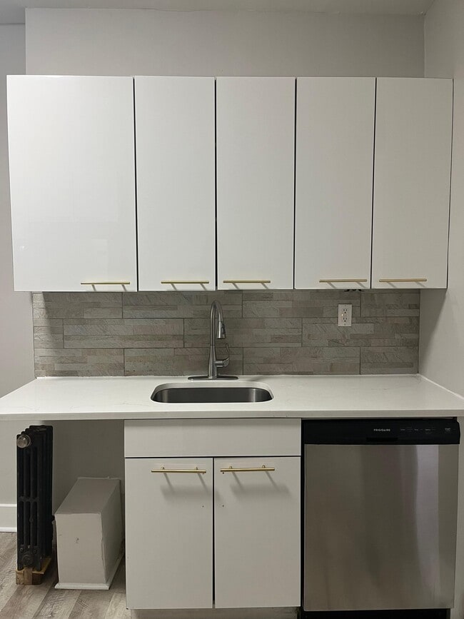 412 54th St, Unit 4 in West New York, NJ - Foto de edificio - Building Photo