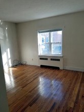 20 Brock St, Unit 2 in Boston, MA - Building Photo - Building Photo