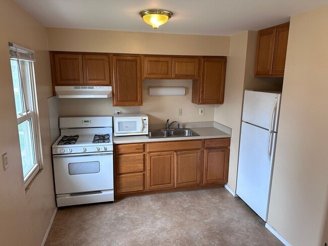 2545 E 9th St in Cheyenne, WY - Building Photo - Building Photo