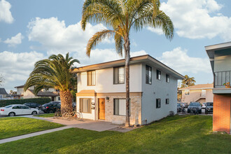 6578 Trigo Rd in Goleta, CA - Building Photo - Building Photo