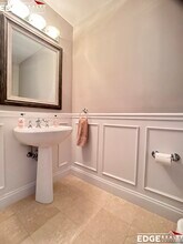 1559 Beacon St, Unit 403 in Brookline, MA - Building Photo - Building Photo