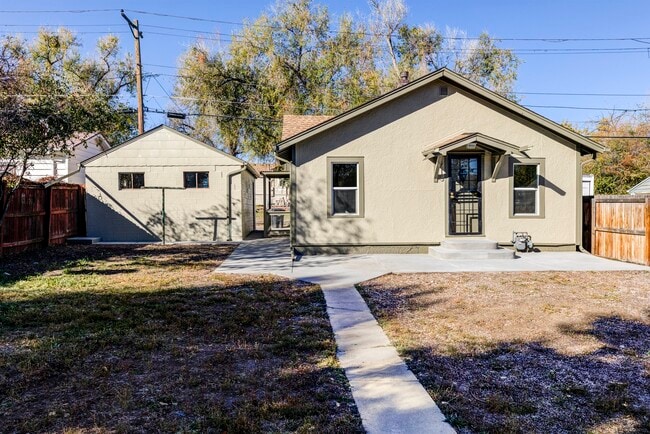 property at 915 Irving St