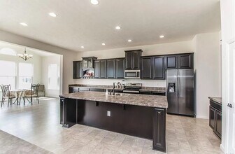 10279 Benjamin Way in Dayton, OH - Building Photo - Building Photo