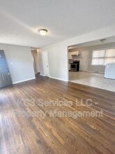 11416 Sycamore Terrace in Kansas City, MO - Building Photo - Building Photo