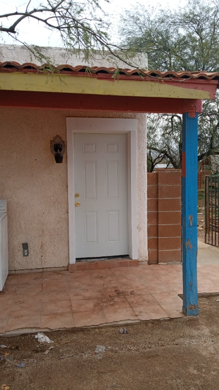 property at 2335 N Dodge Blvd