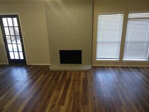 2601 Partridge Ave in Arlington, TX - Building Photo - Building Photo