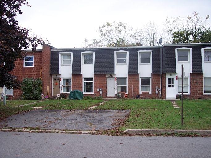 Georgetown Apartments in Milton, PA - Building Photo