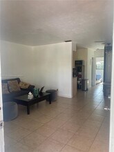 5910 NE 18th Ave in Fort Lauderdale, FL - Building Photo - Building Photo