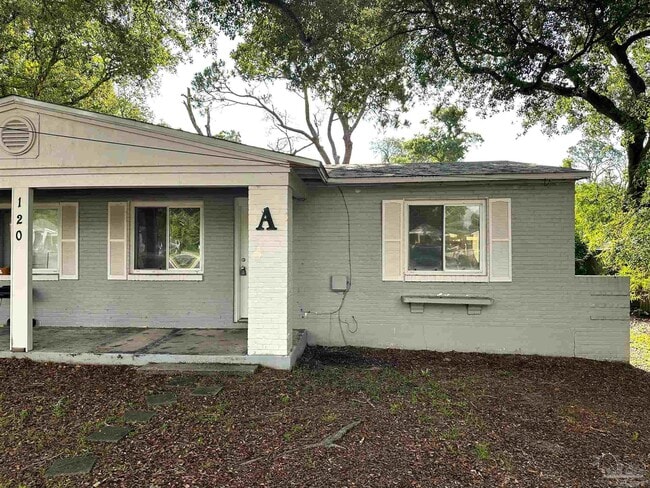 120 Holmes Dr in Pensacola, FL - Building Photo - Building Photo