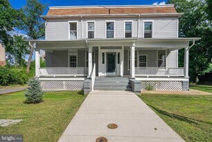 7405 Columbia Ave, Unit 1 in College Park, MD - Building Photo