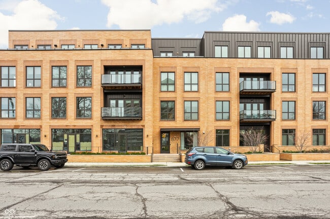877 N East St in Indianapolis, IN - Building Photo - Building Photo