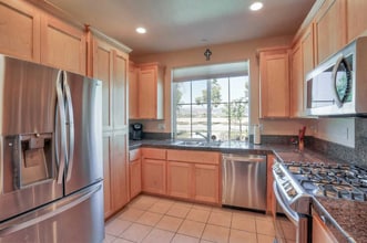 18447 Butterfield Blvd in Morgan Hill, CA - Building Photo - Building Photo