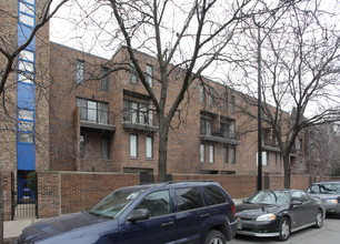 1330 N La Salle Blvd in Chicago, IL - Building Photo - Building Photo