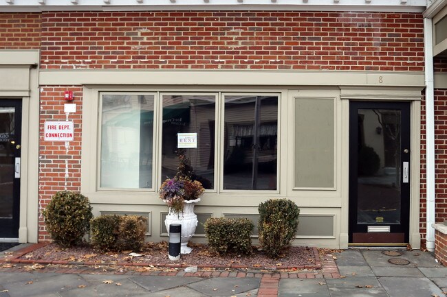 Kings Court in Haddonfield, NJ - Building Photo - Building Photo