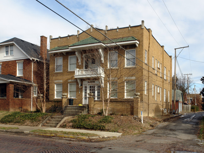 Parkside Apartments in Huntington, WV - Building Photo - Building Photo