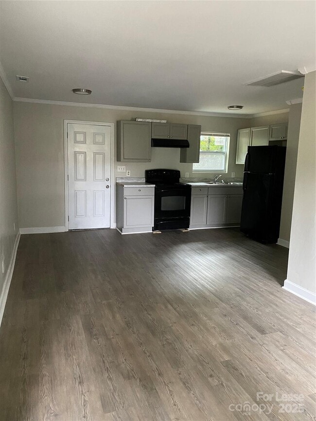 811 Seldon Dr in Charlotte, NC - Building Photo - Building Photo