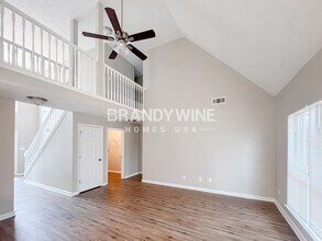 305 Shadetree Ln, Unit 1 in Lawrenceville, GA - Building Photo - Building Photo