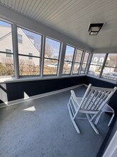 127 Bentley Ave, Unit Studio in Trenton, NJ - Foto de edificio - Building Photo