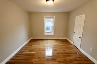 80 Morgan St in New Bedford, MA - Building Photo - Building Photo