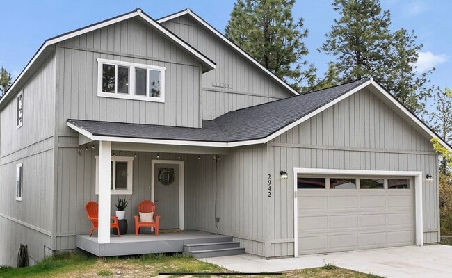 property at 2942 W 18th Ave