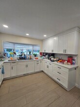 163-63 20th Ave in Queens, NY - Foto de edificio - Building Photo