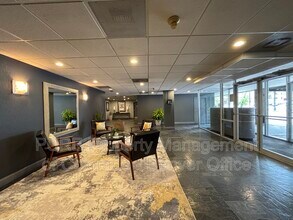 888 Logan St in Denver, CO - Building Photo - Building Photo