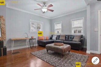66 Bolton St, Unit 1 in Boston, MA - Building Photo - Building Photo