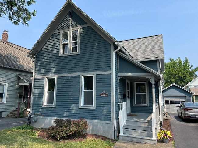 1140 Atlantic Ave in Rochester, NY - Building Photo - Building Photo