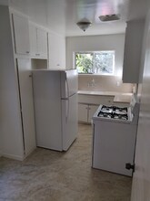1118 S Fairfax Ave in Los Angeles, CA - Building Photo - Building Photo