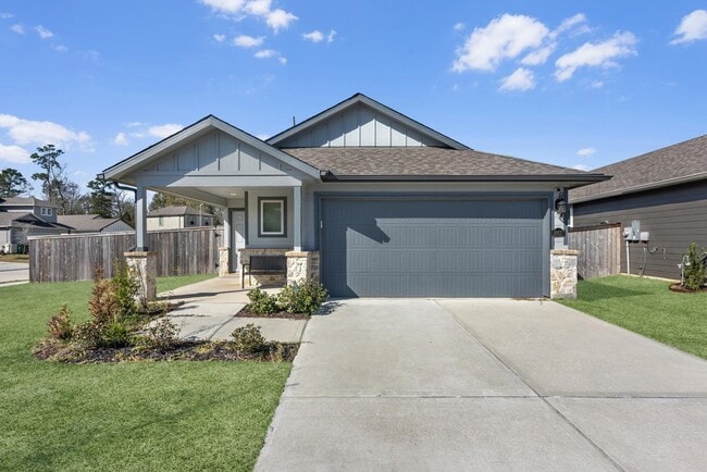 property at 18627 Etta Pnes Cir