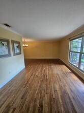 1541 Woodgate Way in Tallahassee, FL - Building Photo - Building Photo
