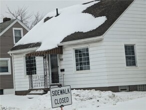 637 E Wilbeth Rd in Akron, OH - Building Photo - Building Photo