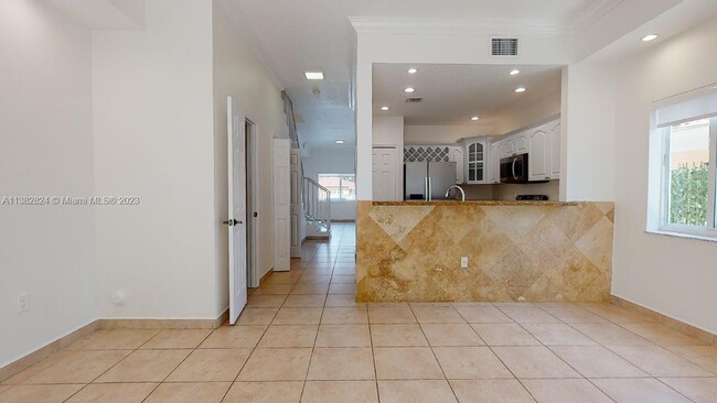 property at 325 SW 36th Ave